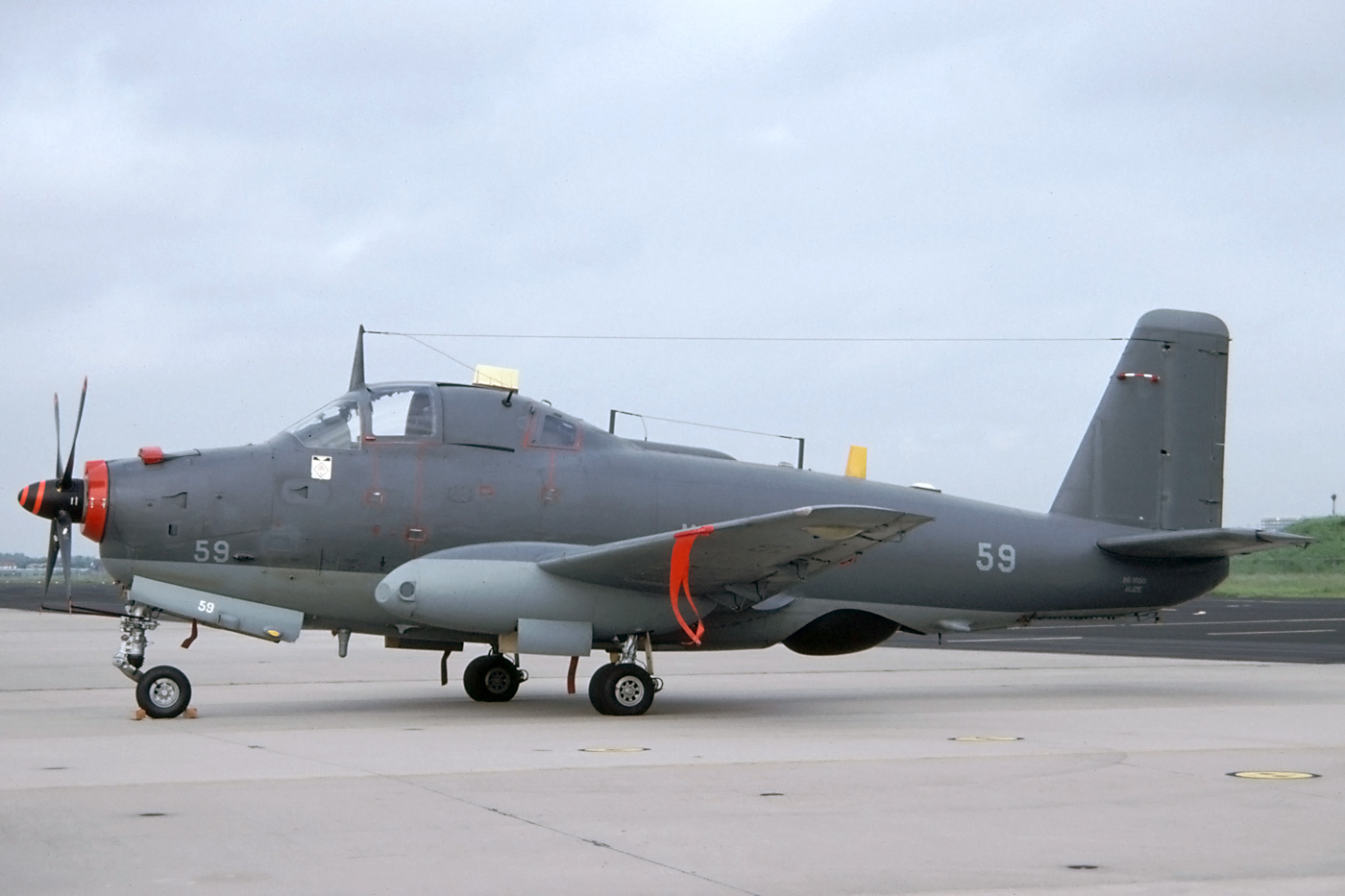 Палубный противолодочный самолет Breguet Br.1050