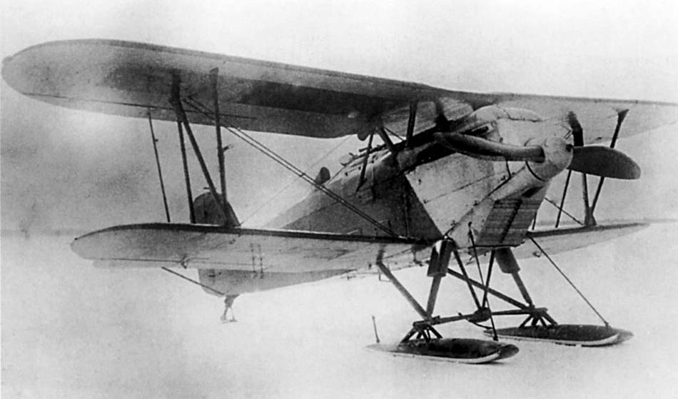 Истребитель И-7