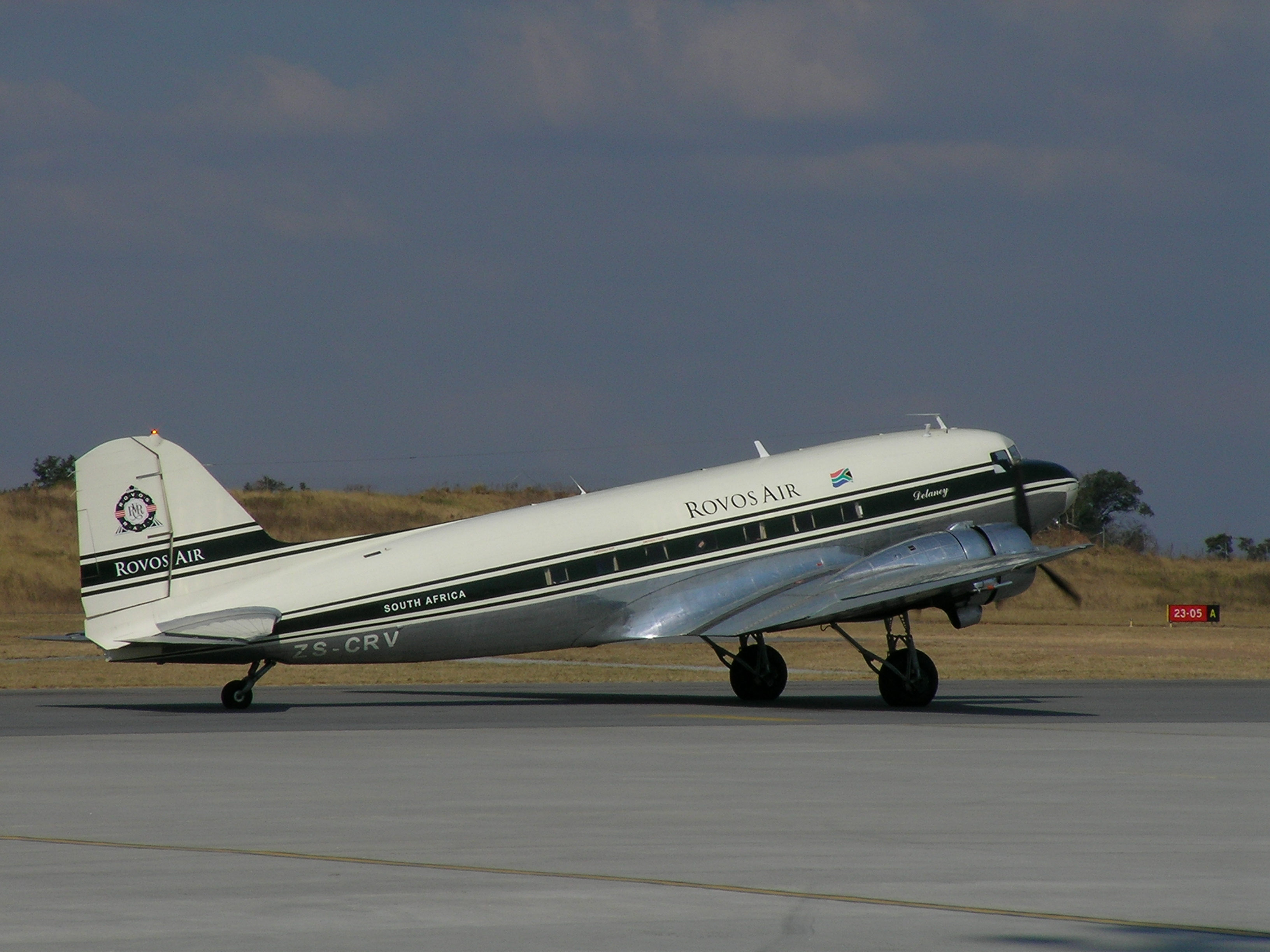 Douglas DC-3