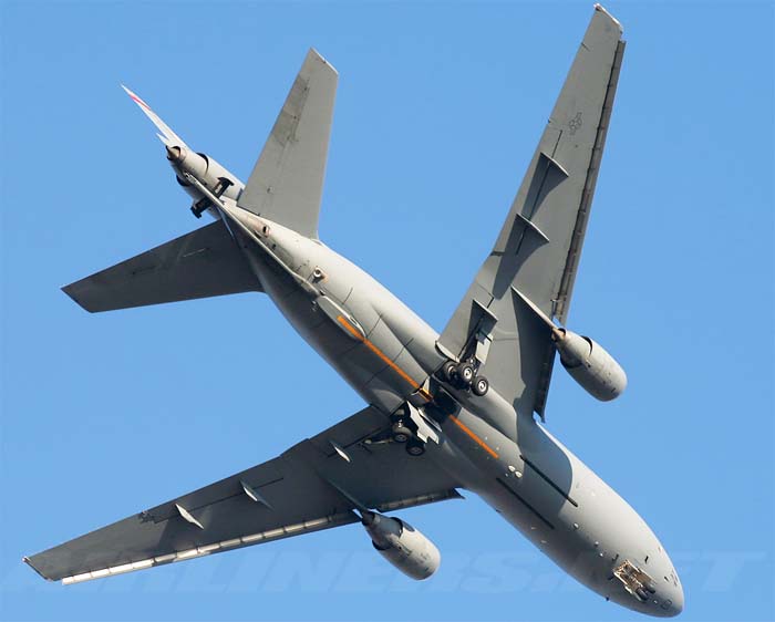 Douglas KC-10