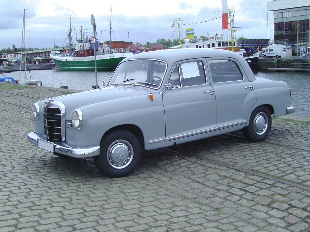 Mercedes-Benz W120