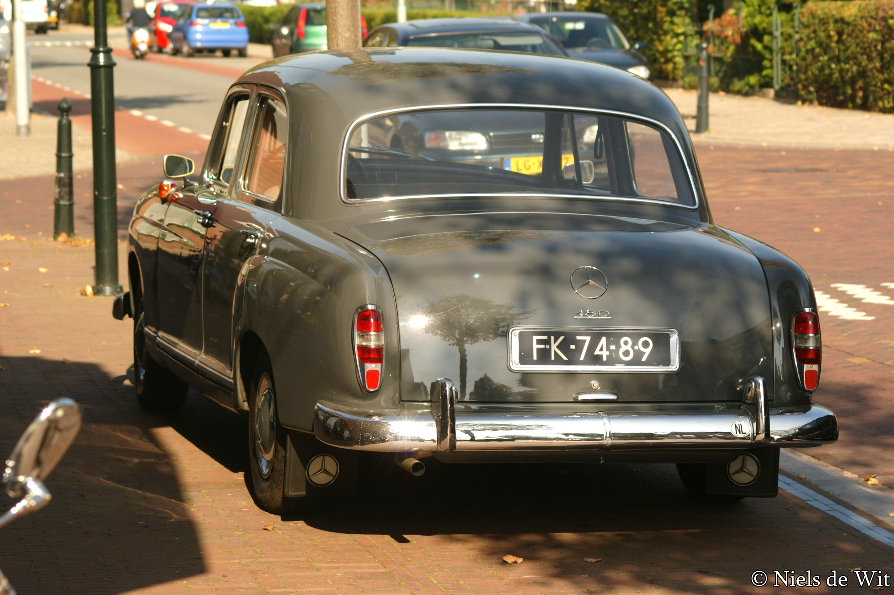 Mercedes-Benz W120
