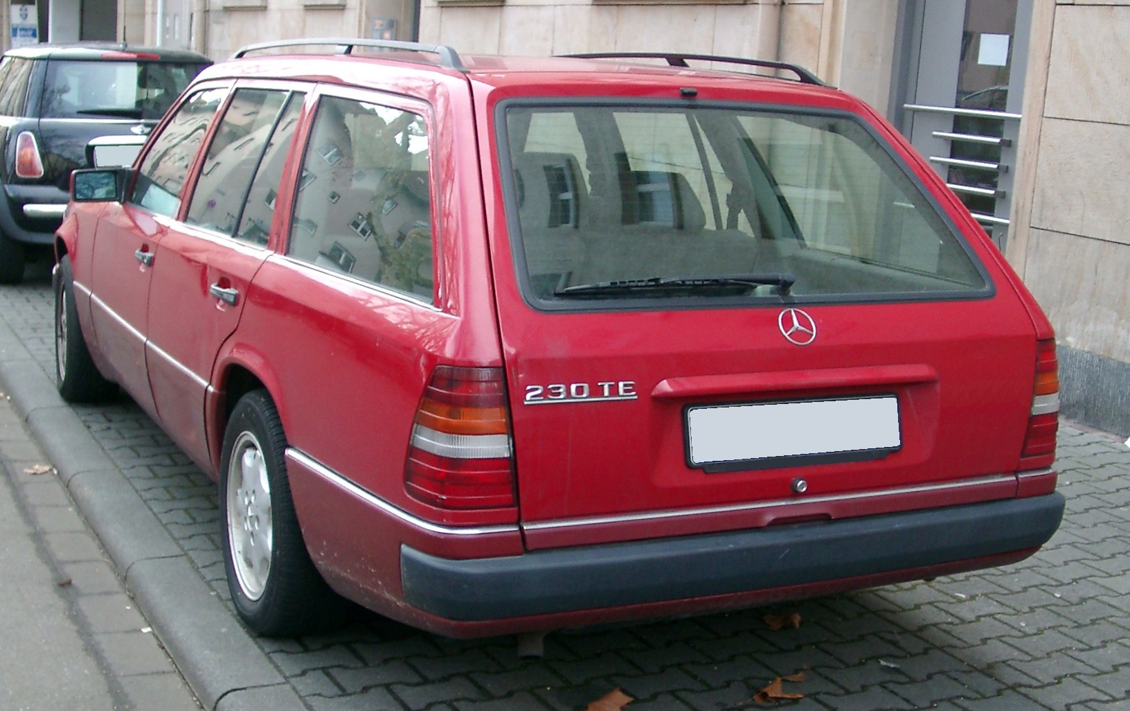 Mercedes-Benz s124