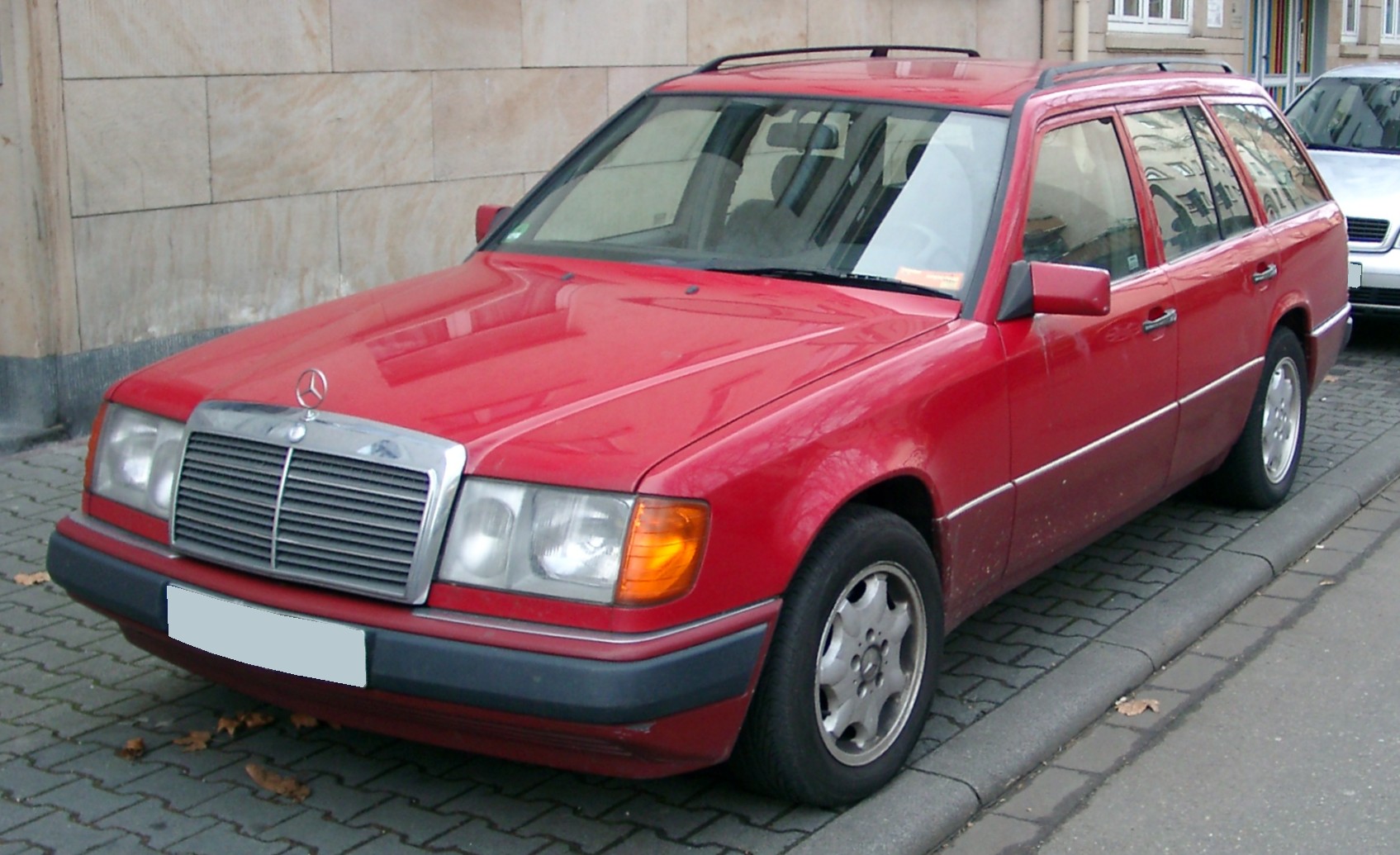 Mercedes-Benz s124