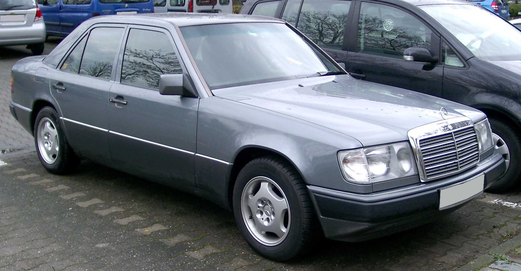 Mercedes-Benz w124