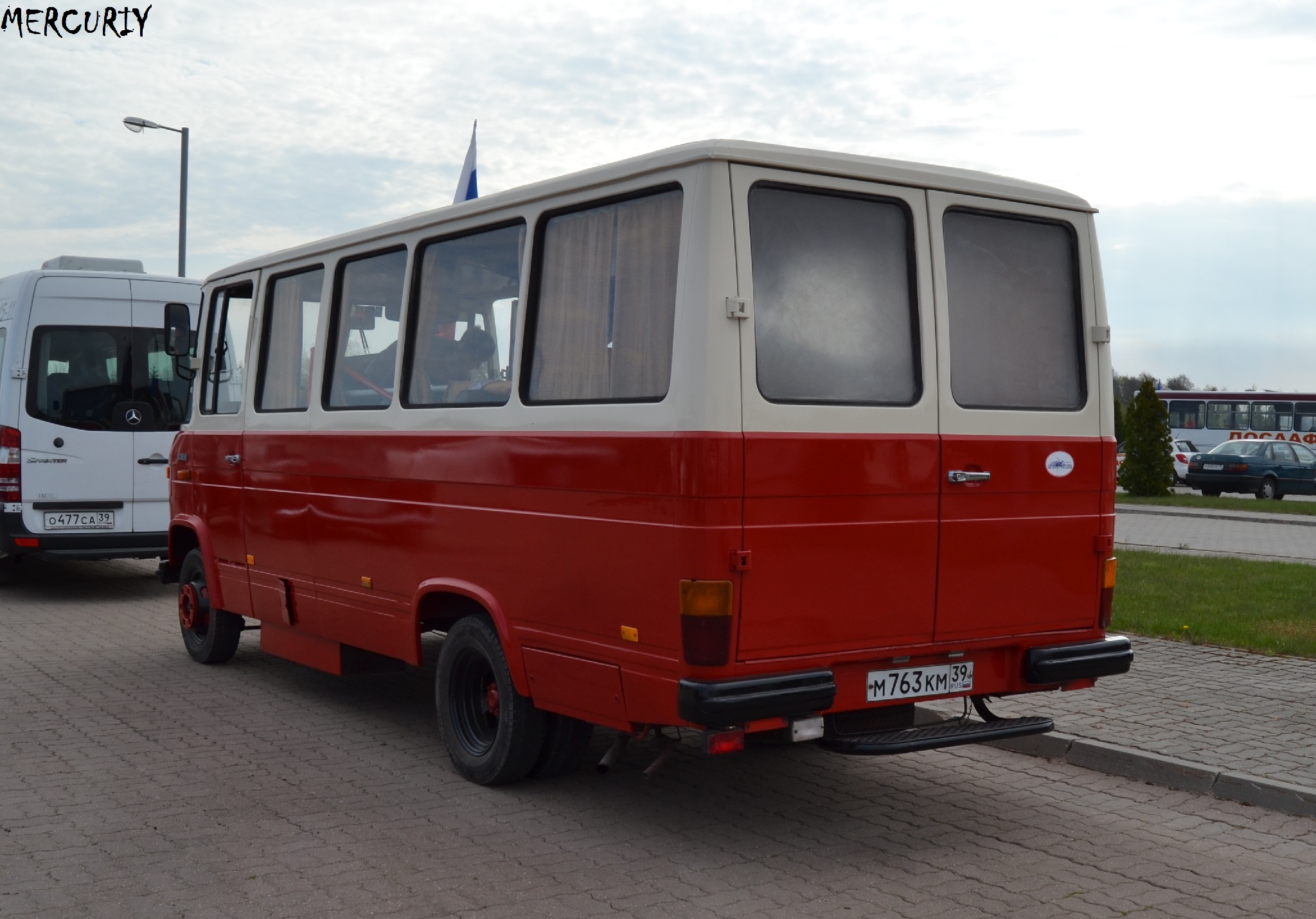 Mercedes-Benz O309