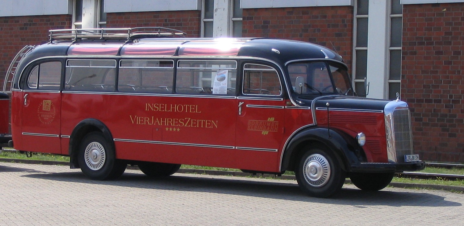 Mercedes-Benz O3500