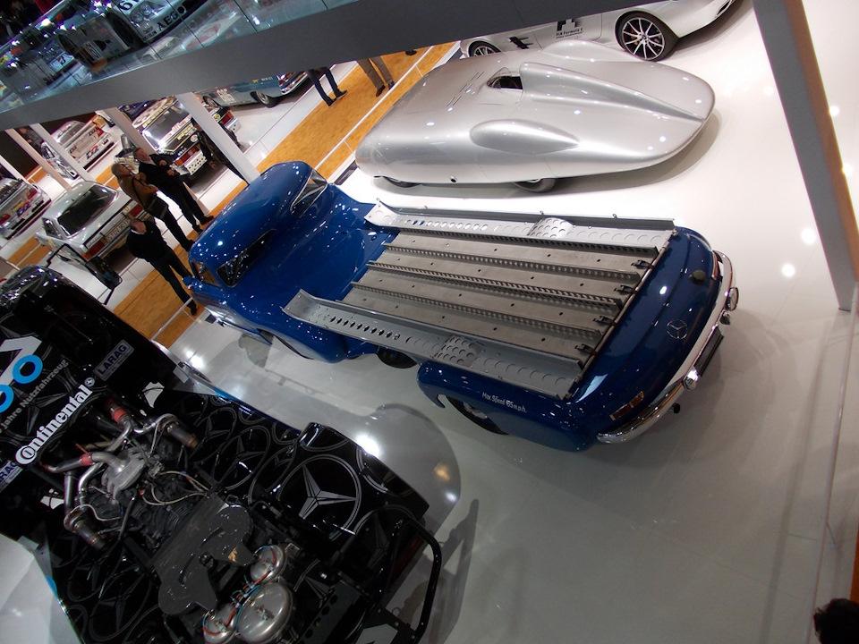 Mercedes-Benz Renntransporter