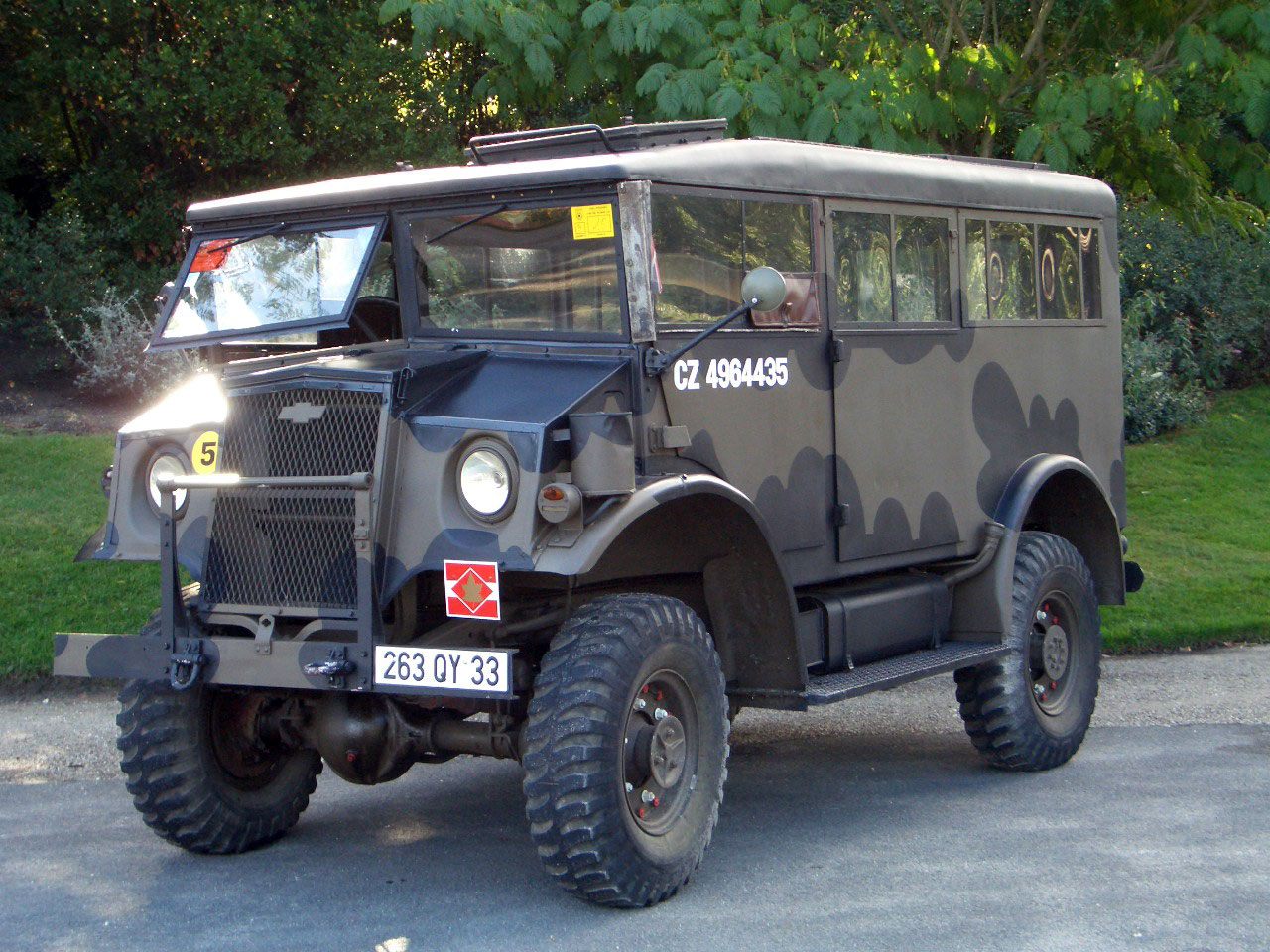 Chevrolet C8 с упрощённой кабиной No.13