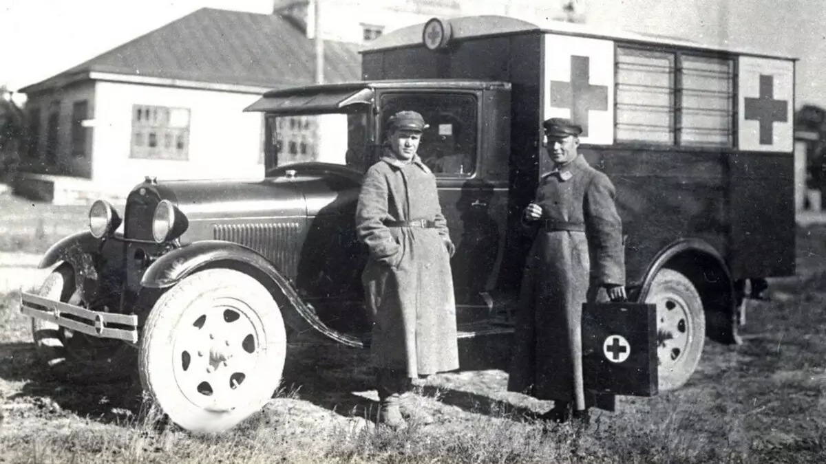 Санитарные машины в РККА на базе Ford AA