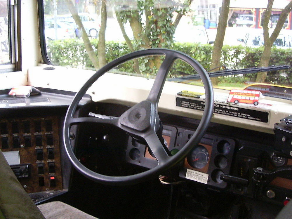 Кабина школьного автобуса International S-1800