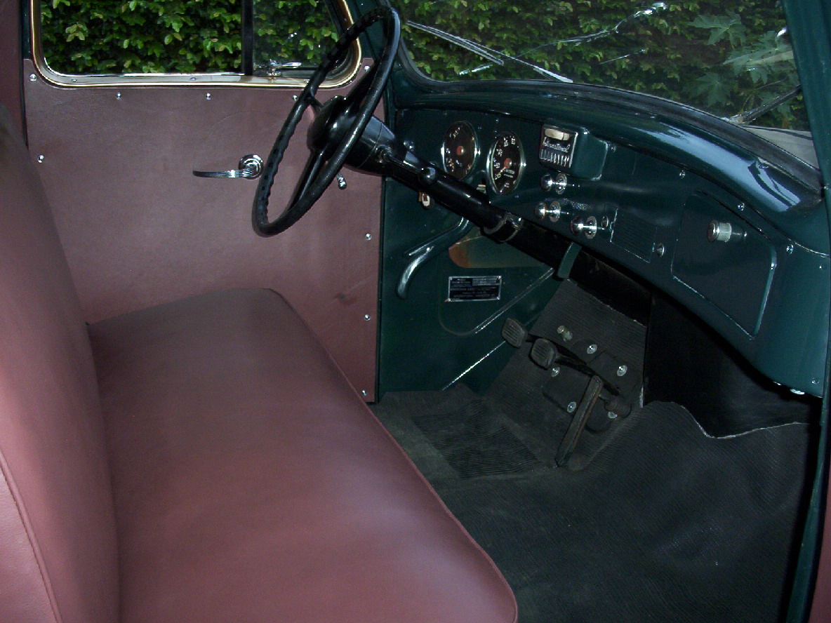 Кабина грузовика International R-110