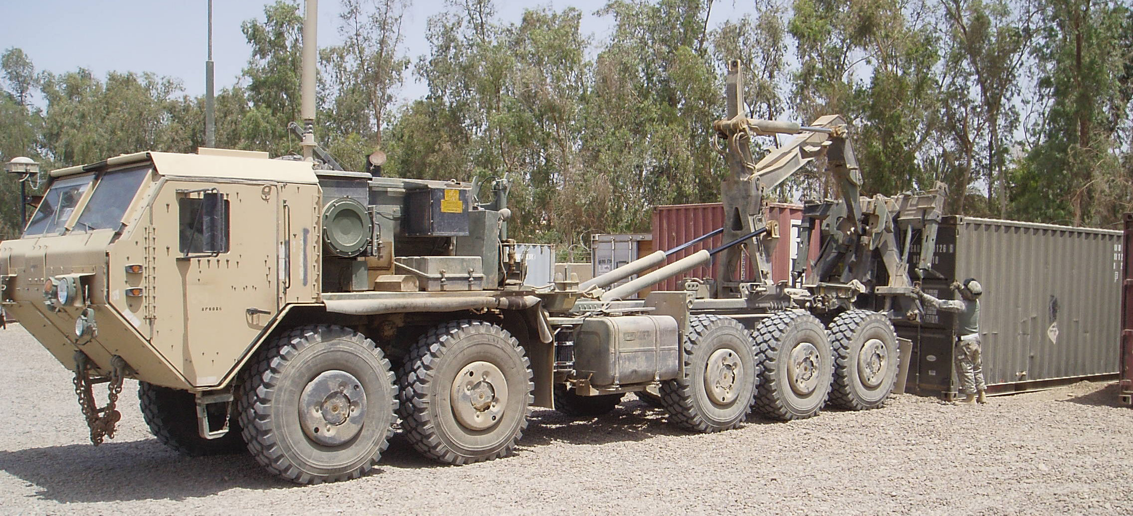 Oshkosh M1075A0