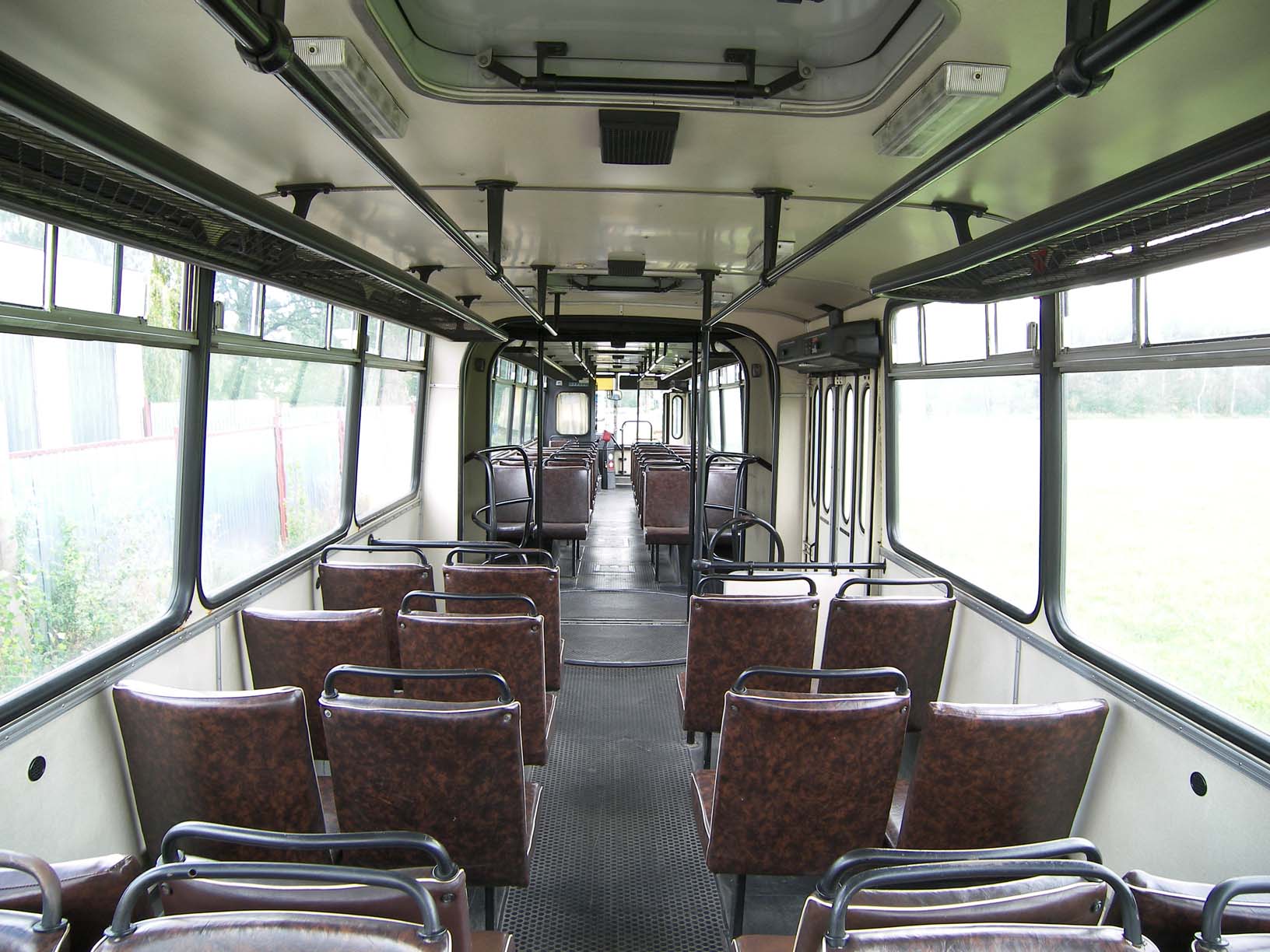 Салон Ikarus-280.12