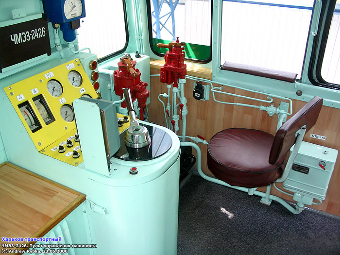 Кабина тепловоза ЧМЭ3