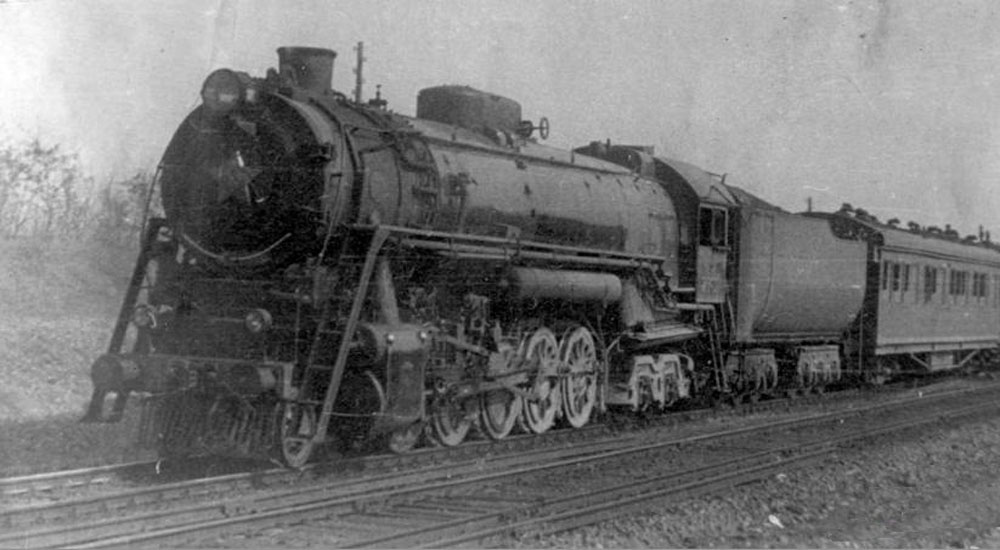 Паровоз серии 23-001