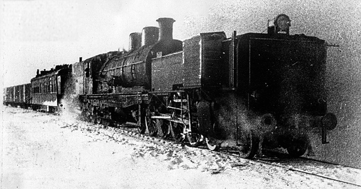 Паровоз серии Я-01