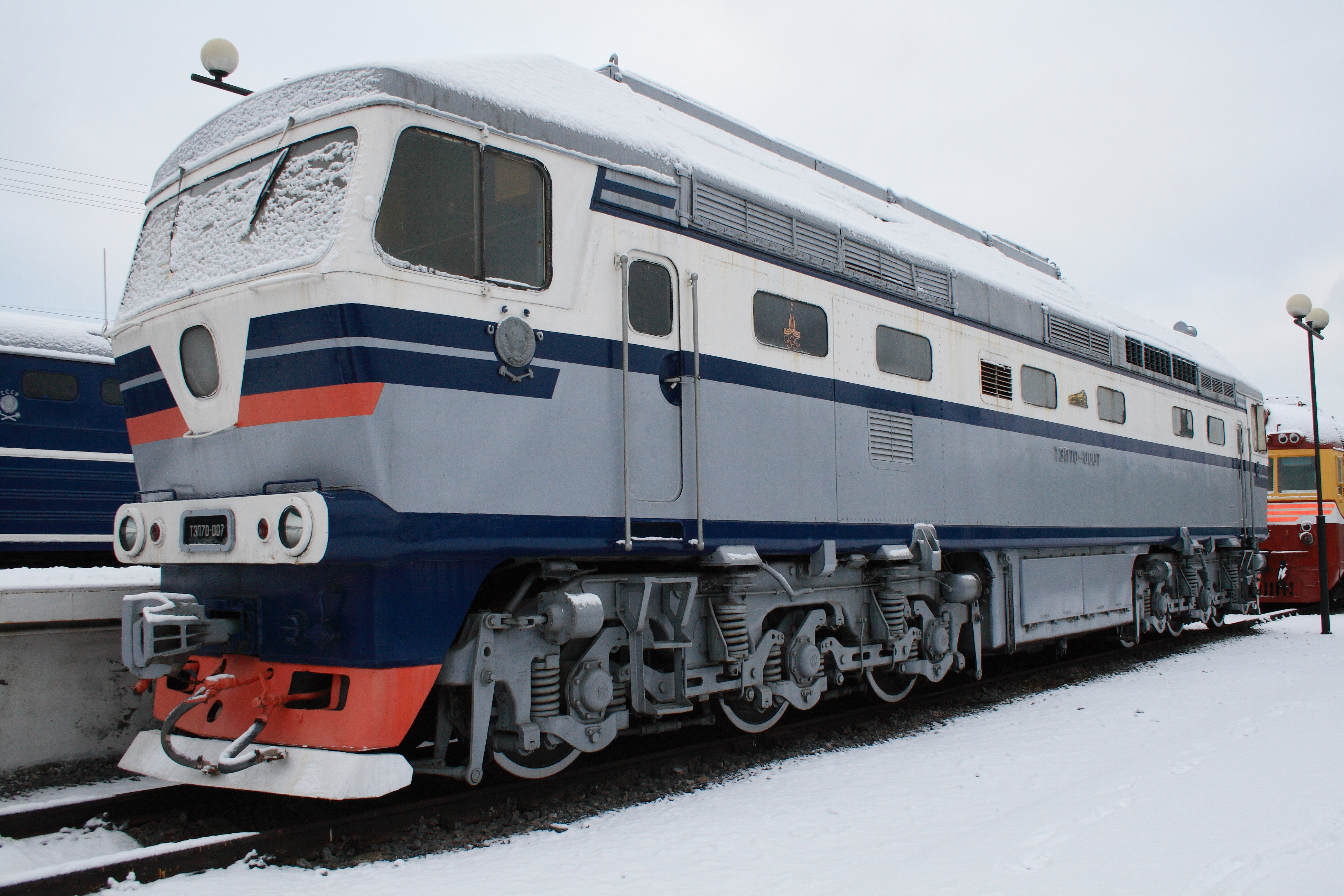 Тепловоз ТЭП70-0007 первого типа