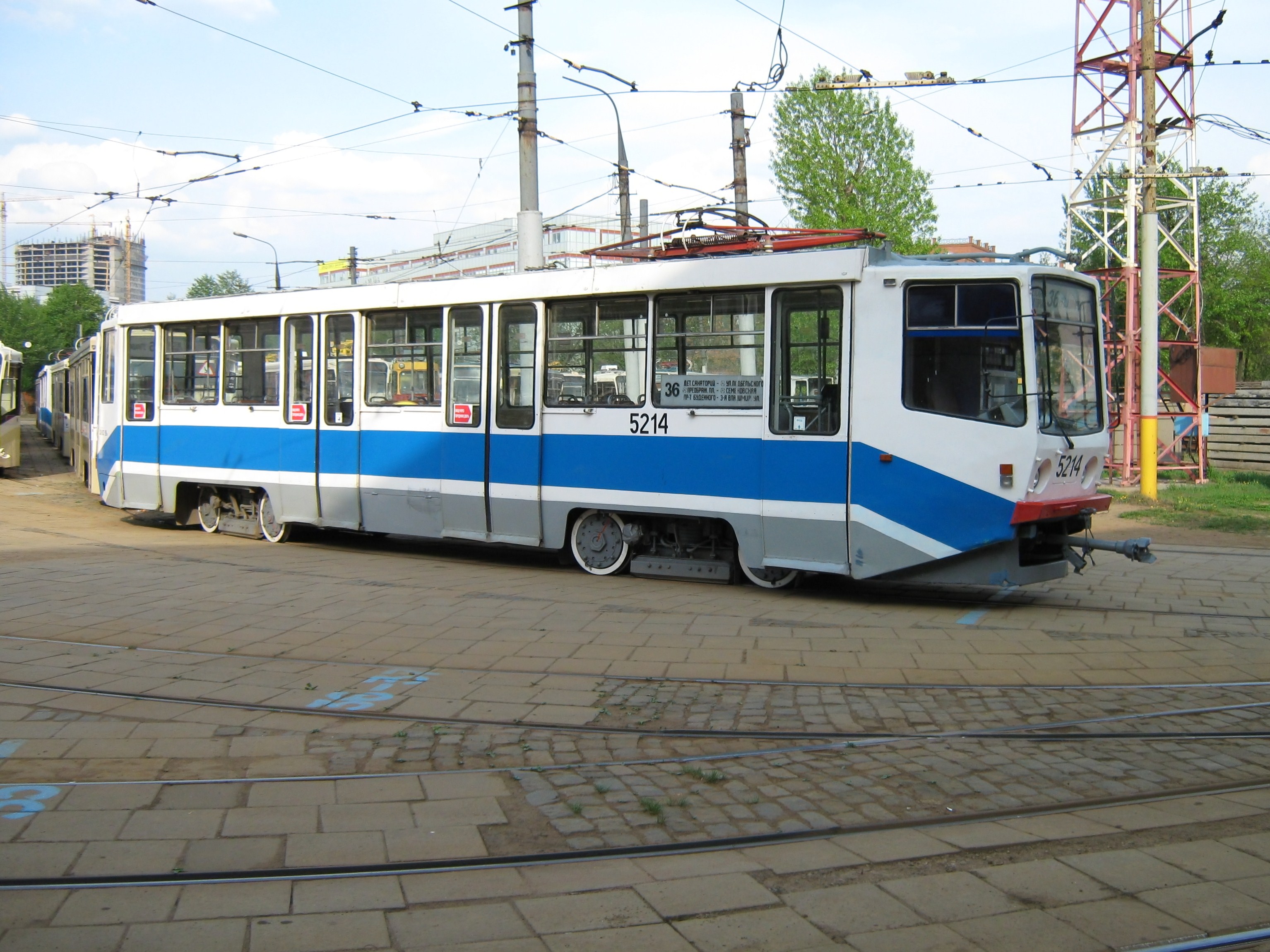 Трамвайный вагон 71-608КМ