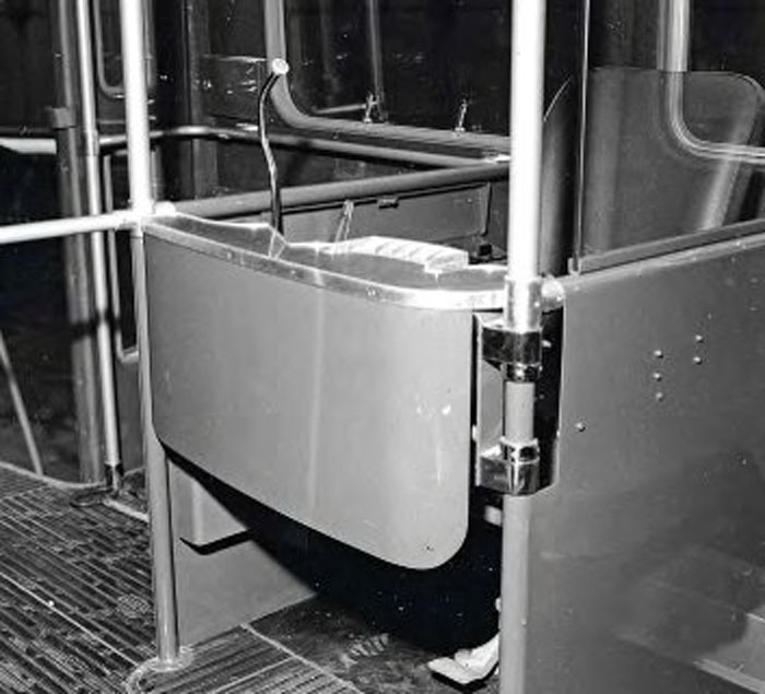 Место кондуктора в трамвае М28