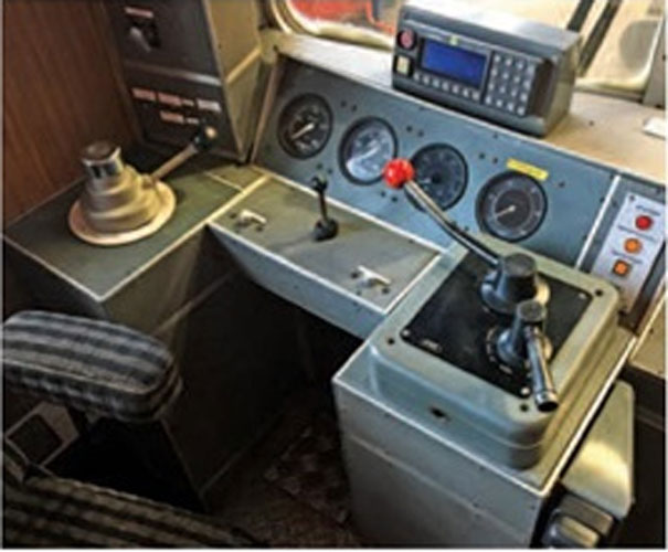 Кабина дизель-поезда BR Class 203