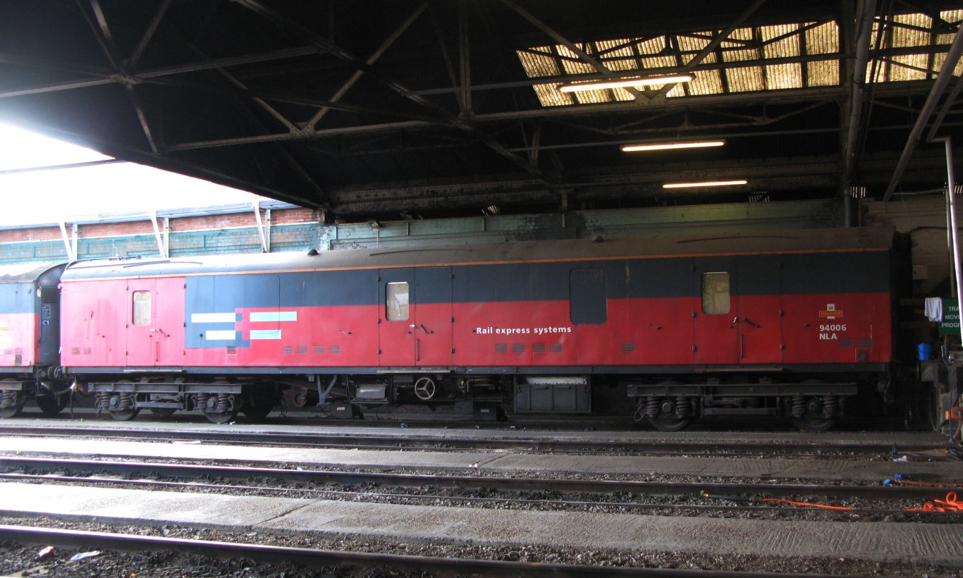 Почтовый вагон BR Mk 1 GUV