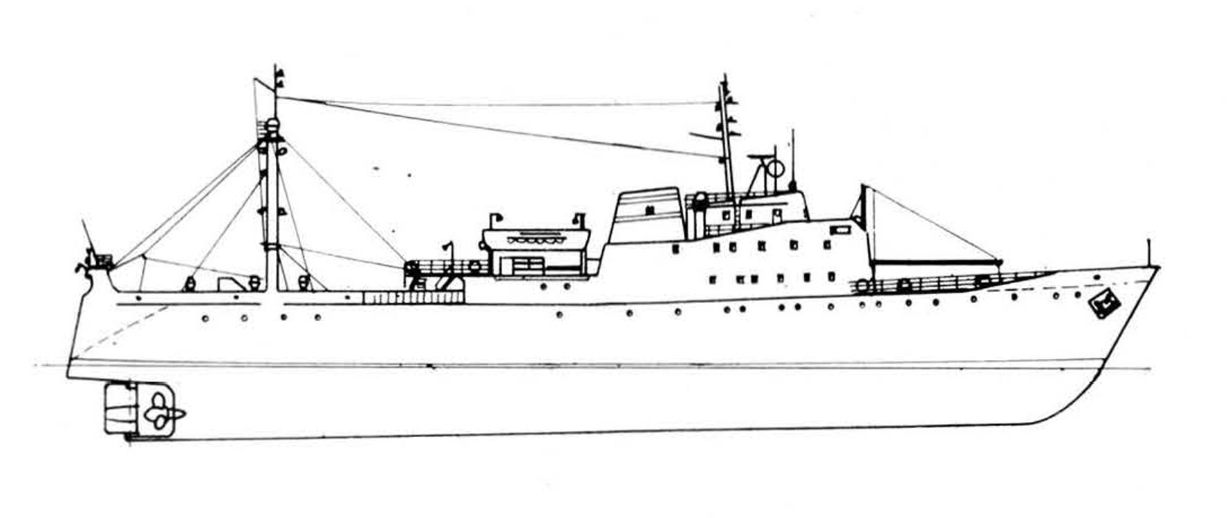 Чертеж рыболовного траулера Atlantik